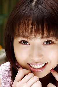 Asian teenie lady likes showcasing her pretty body for some lusty sex