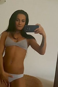 Lexi Dona pictures herself while in the mirror