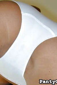 Good-looking girls like to wear pink and this dazzling blonde princess will make your lips water.