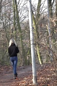 Claudia Macc relieves her pee desperation