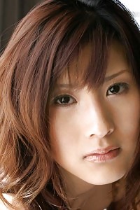 Astonishing Asian butterfly is nude and getting a bathtub before wearing for her party