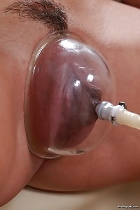 Good-looking Vanessa Decker pumps and having fun with pussy